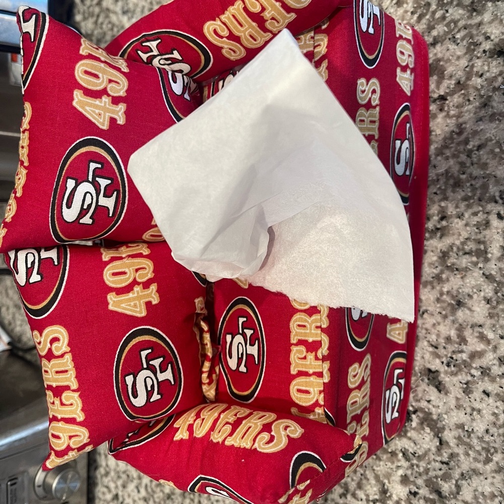 9ers tissue decor